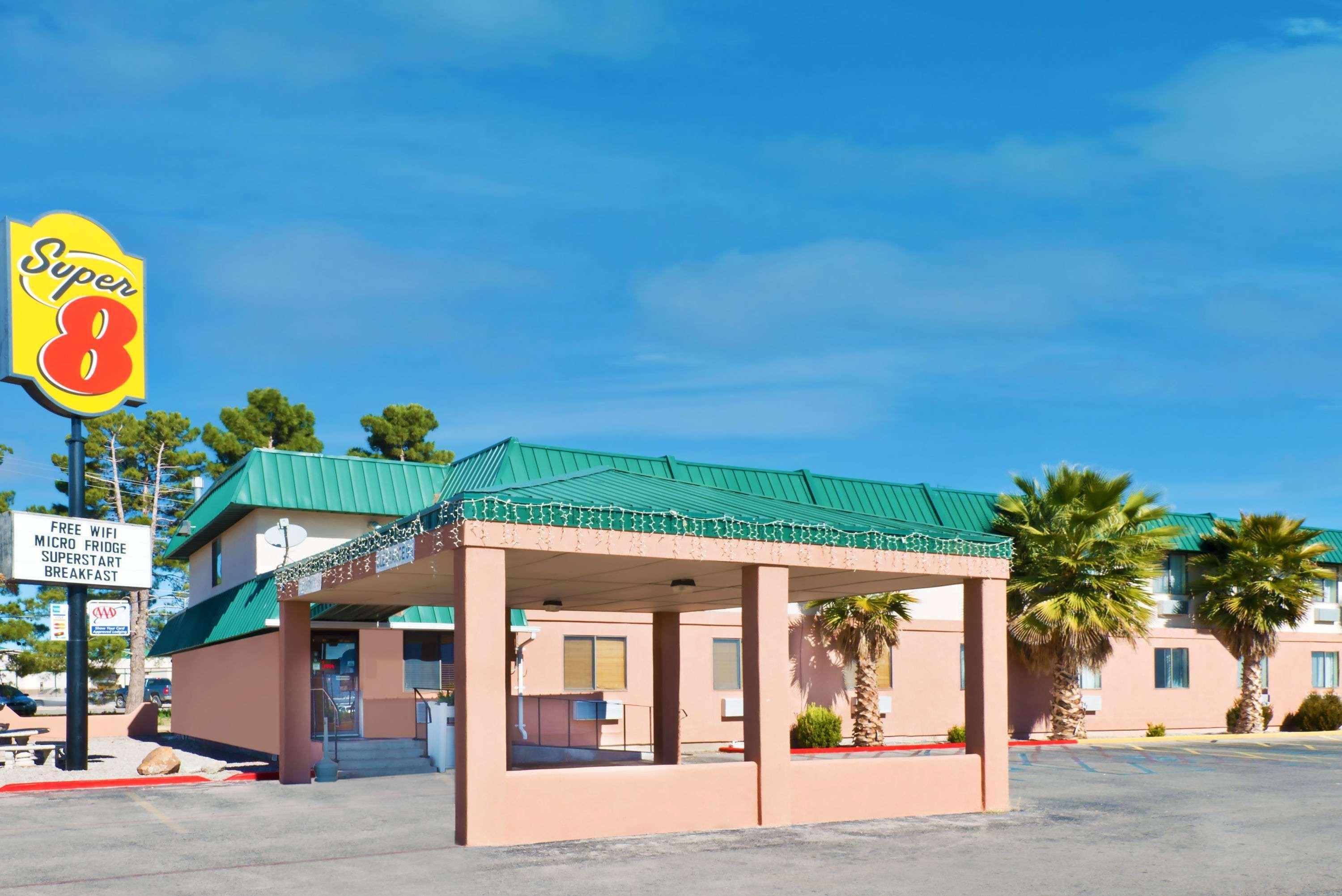 Super 8 By Wyndham Alamogordo - White Sands Exterior foto