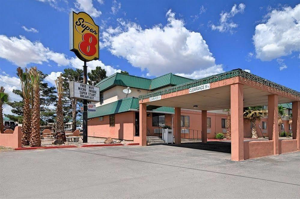 Super 8 By Wyndham Alamogordo - White Sands Exterior foto