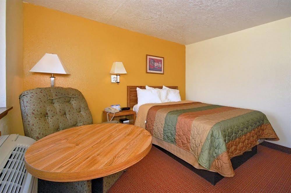 Super 8 By Wyndham Alamogordo - White Sands Exterior foto